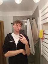 Foto pengguna leonardglazewski23