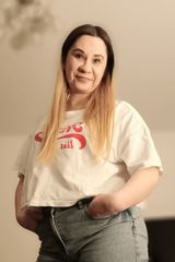 Foto pengguna malablondyna35