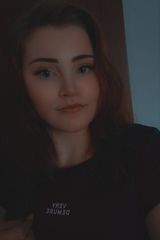 Foto pengguna nivniaa