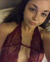 Foto pengguna Samantha001