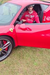 Foto pengguna damian952222