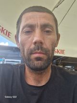 Foto pengguna valijonv381
