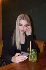 Foto pengguna Adelana
