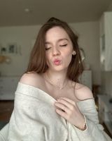 Foto pengguna novaellie