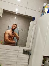 Foto pengguna Piter9989