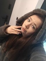 Foto pengguna Truskaweczkaaaaxx