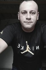 Benutzerfoto TWARDYHENIEK81