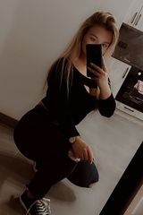 Foto pengguna Navi01