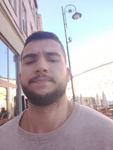 Foto pengguna Oskar5834