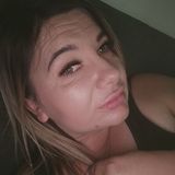 Foto pengguna Luxiaa