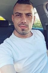 Foto pengguna Szymi446