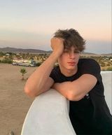 Foto pengguna Dominik15379
