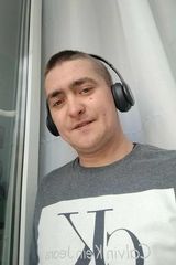 Foto pengguna Adrian9756