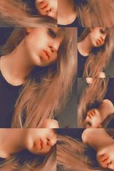 Foto pengguna MONAAaa