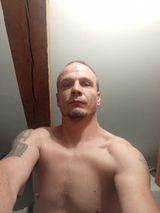 Foto pengguna adamwoloszko263