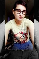Foto pengguna Ewa091996
