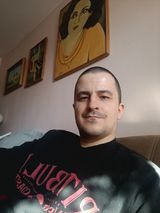 Foto pengguna Kozihno95