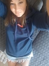 Foto pengguna Aniaa567