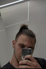 Foto pengguna wzioomano