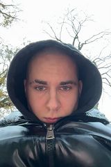 Foto pengguna pat3yxzekk