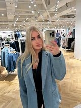Фотография пользователя darkoadeborah8