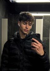Фотография пользователя PiotrNiewitecki7