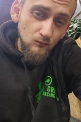 Foto penggunaMaciekBanaszkiew86