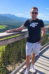 Foto pengguna jarek12084