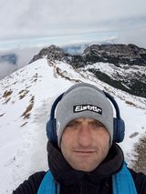 Foto pengguna Czakyy