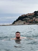Foto pengguna Hubertii