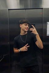 Foto pengguna wkowlk26