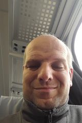 Foto pengguna sebastianbartosi25