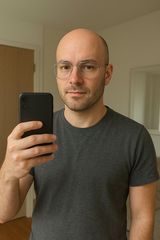 Foto pengguna JohnyJohnson