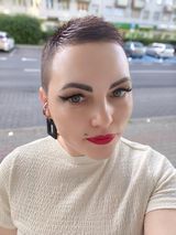 Foto pengguna Yaryna1