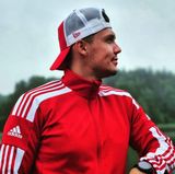 adam191996 Foto pengguna adam191996