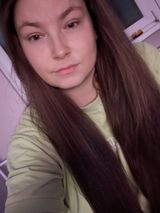 Foto pengguna Caroooxx