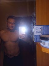 BOROWKAAD Foto pengguna BOROWKAAD