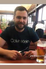 Foto pengguna bearxxx99991993