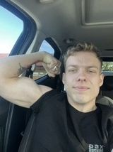 Foto pengguna emanuelsafaryn6b