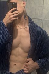 Foto pengguna Pa7ryk