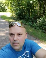 Foto pengguna Mirek1100