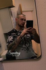 Foto pengguna Areksc59