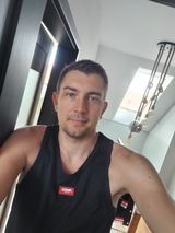 Foto pengguna restom