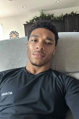 Foto pengguna Camil653