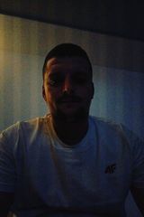 Foto pengguna Szymii1995