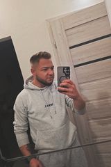 Foto pengguna LukiiiPr