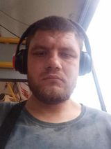 Foto pengguna kamilrosloniec7883