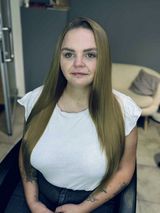 Foto pengguna Lilith22