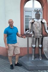 Foto pengguna tomhel1988