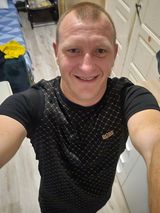 Foto pengguna piotrweclewski9